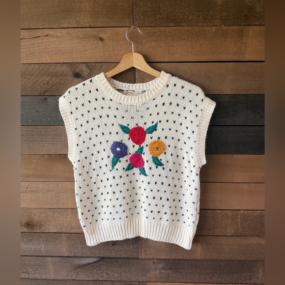 Vintage 80s Sugar Co Ltd Knit Sweater Vest Floral Cottagecore Cream - Picture 3 of 13
